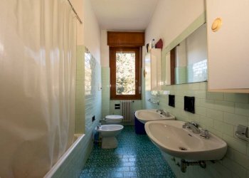 Bagno - Villa via Montello, 72, Varese - foto 11