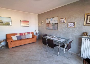 #canovaonline - Trilocale via Vittorio Veneto, 27a, Gattinara - foto 11