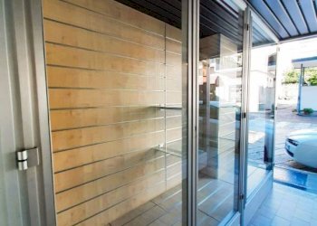 Interno non residenziale - Negozio via Alberto De Simoni, 39, Sondrio - foto 15