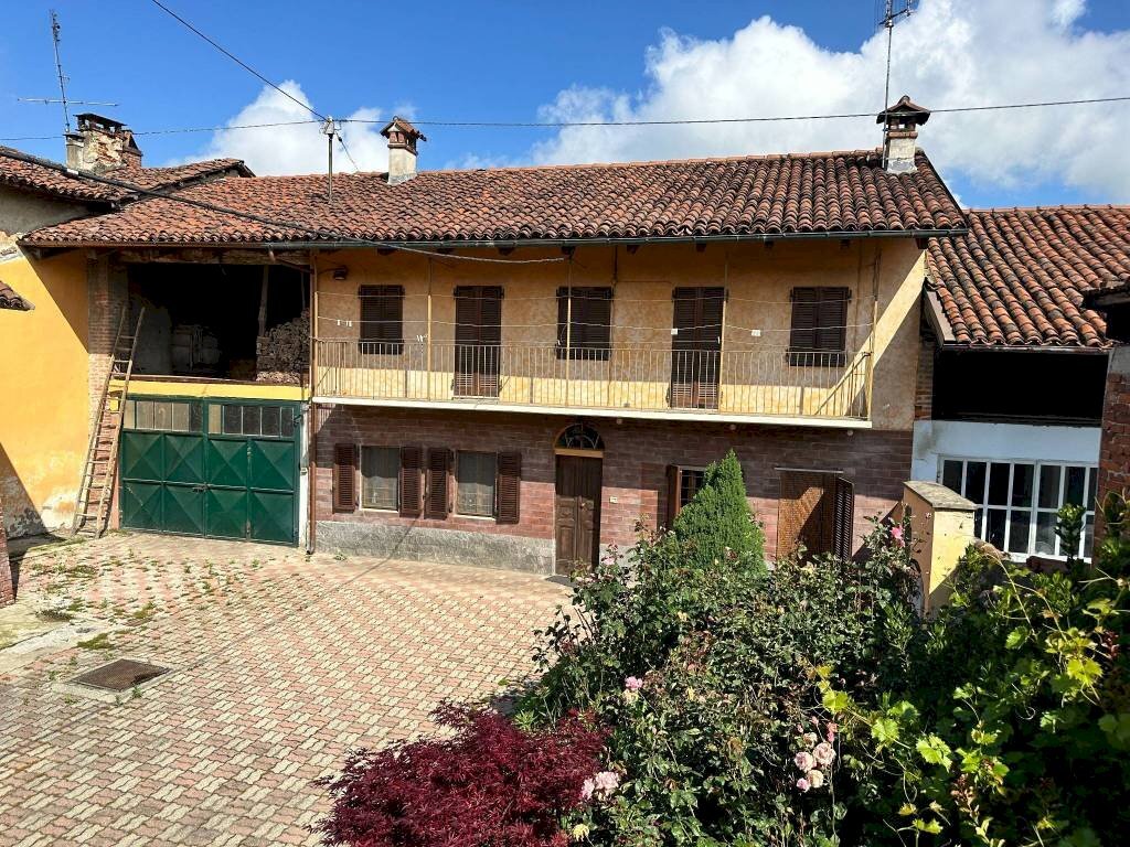 Facciata - Rustic via Saluzzo, Villanova Solaro - photo 1