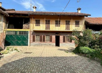 Facciata - Rustico via Saluzzo, Villanova Solaro - foto 5