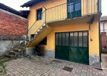 Facciata - Rustico via Saluzzo, Villanova Solaro - foto 9