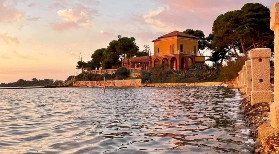 200.jpg - Villa Marsala - foto 1