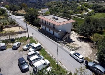 2024-04-23-12-25-55-361.PNG - Casa indipendente Via Dente Crocicchia, Modica - foto 2