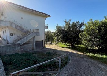 WhatsApp Image 2025-10-28 at 16.26.14 (1).jpeg - Casa indipendente Via Dente Crocicchia, Modica - foto 11