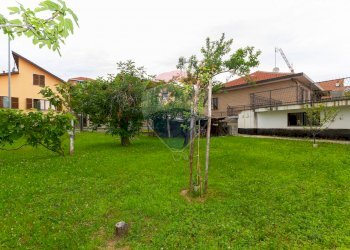 Building land VIA SILVIO PELLICO, 35
Grugliasco, Grugliasco - photo 1