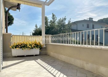 Terrazzo - Villa via Alessandro Tassoni, Montignoso - foto 19