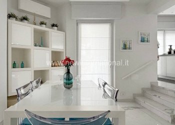 Soggiorno/pranzo - Villa via 4 Novembre, Montignoso - foto 16