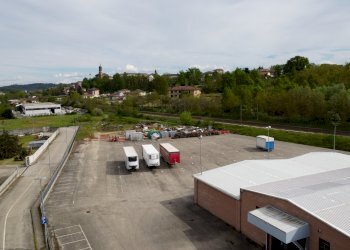 Esterno - Capannone Regione Taverne, 98, Villafranca d'Asti - foto 2