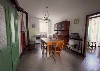 CUCINA - Villa a Schiera Frazione Montecapraro, Fabbrica Curone - foto 4