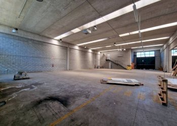 Interno non residenziale - Capannone via Giuseppe Cottolengo, 45/B, Mappano - foto 4