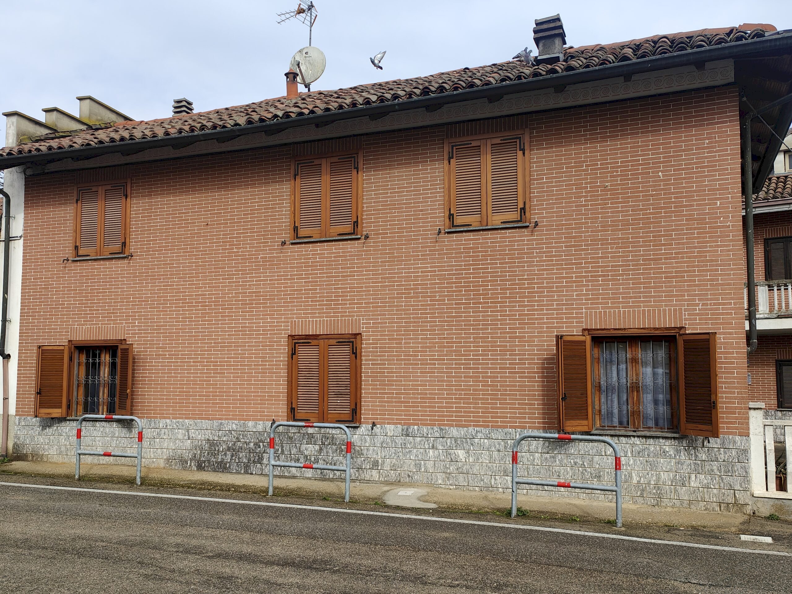 Independent house Frazione Quarto Superiore, Asti, Asti - photo 2