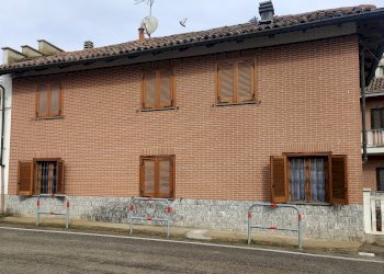 Independent house Frazione Quarto Superiore, Asti, Asti - photo 2