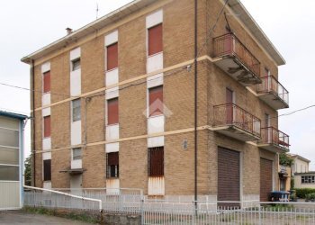 Independent house Via Radici in Monte, Sassuolo - photo 8