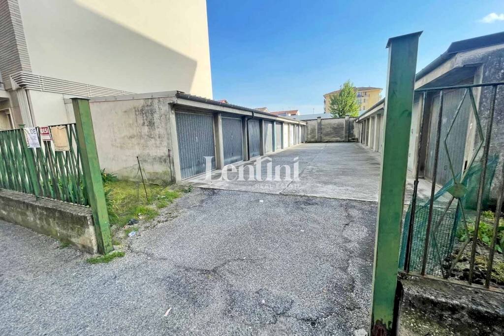 Zona - Box via Filippo Villavecchia, 7, Casale Monferrato - foto 2