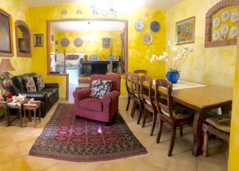 WhatsApp Image 2024-04-17 at 15.30.04(3).jpg - Casa semi indipendente Castelnuovo Magra - foto 16
