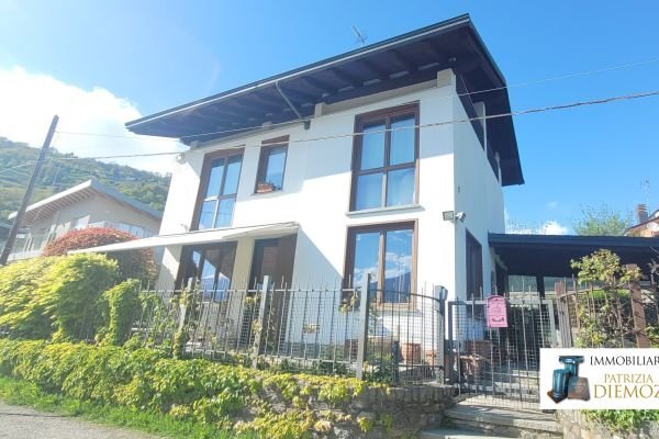 Appartamento via Edelweiss, Aosta - foto 2