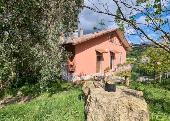 Independent house Sant'Olcese - photo 15