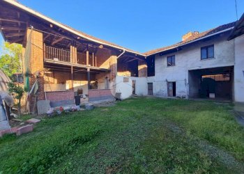 Casa indipendente Via Don Otta, San Benigno Canavese - foto 1