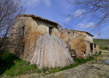 Rustico Appignano del Tronto - foto 7