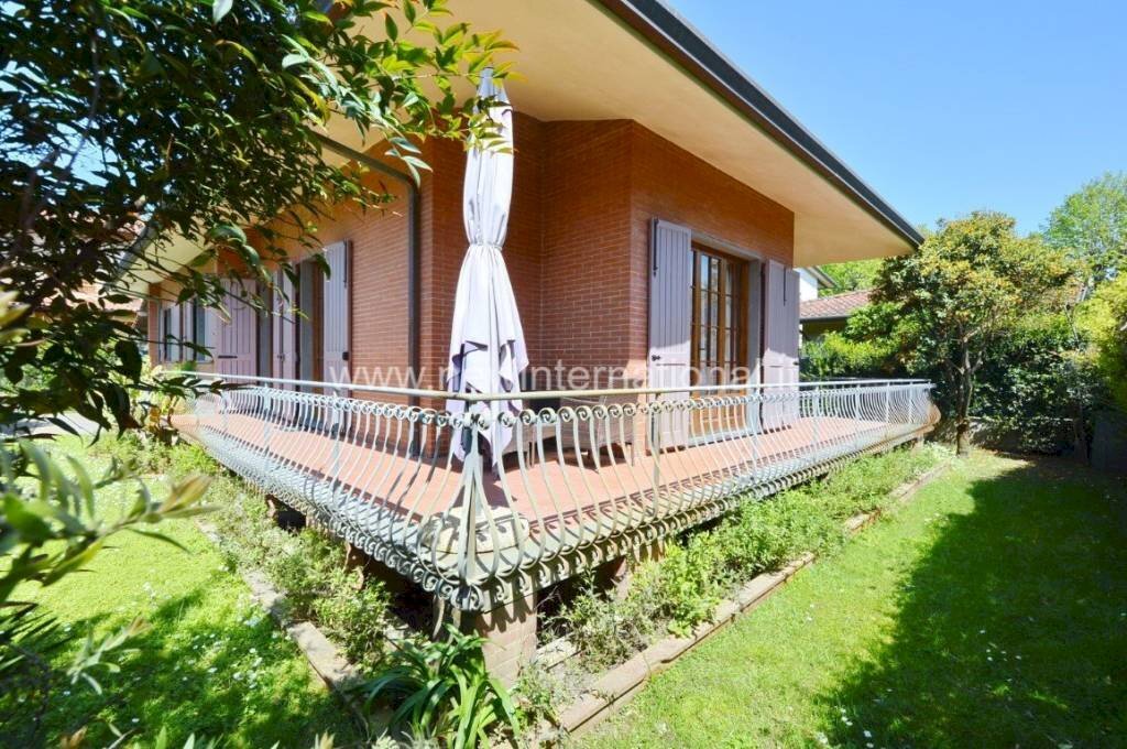 Esterno-Facciata - Villa via Carlo Del Prete, Forte dei Marmi - photo 3
