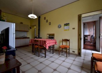 Salone - Rustico via Dottor Giuseppe Ollino, 6, frazione Santa Caterina, Rocca d'Arazzo - foto 15