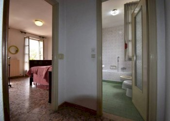 Interno appartamento - Rustico via Dottor Giuseppe Ollino, 6, frazione Santa Caterina, Rocca d'Arazzo - foto 34