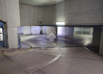 Box Viale Caterina da Forlì, Milano (zona Gambara) - foto 4