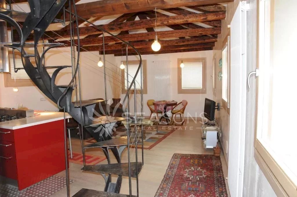 Four-room apartment Venezia - photo 1