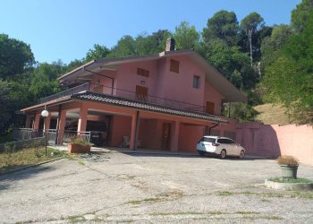 Villa Strada Panoramica Adriatica, Pesaro - foto 1