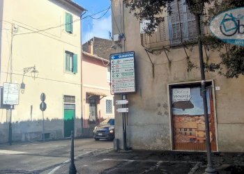 Commercial Premises Piazza Tittoni, Manziana - photo 3