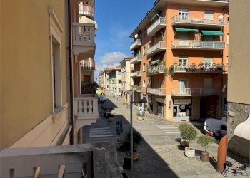 Appartamento Via Carlo Emanuele 25, Cuneo (zona Centro) - foto 19