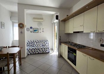 7.jpeg - Bilocale Via Leonardo da Vinci 254, Alassio - foto 4