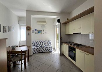 8.jpeg - Bilocale Via Leonardo da Vinci 254, Alassio - foto 5