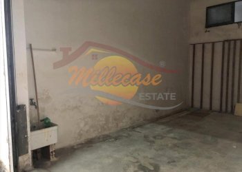 4f5eca00-dfef-446a-a37b-bf9a0245ed76 copia.jpeg - Box Via Filisto, Siracusa - foto 3