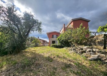 32.jpg - Porzione di casa Via Montecchio 68, Castelnuovo Magra - foto 2