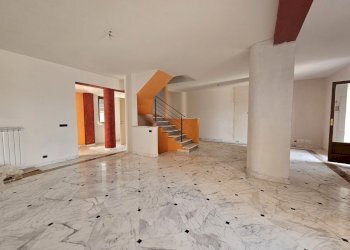 06.jpg - Porzione di casa Via Falcinello 144, Sarzana - foto 8