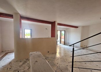 12.jpg - Porzione di casa Via Falcinello 144, Sarzana - foto 13