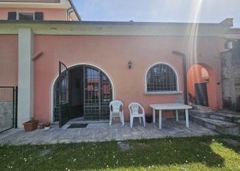 31.jpg - Porzione di casa Via Falcinello 144, Sarzana - foto 30