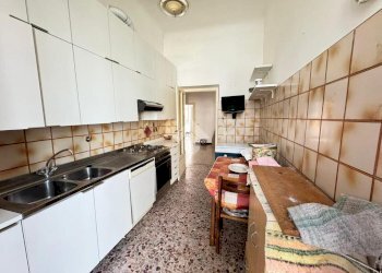 Appartamento Via Bartolomeo Guidobono, Savona (zona Centro) - foto 24