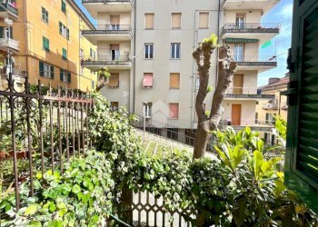 Trilocale Scalinata Lazzaro Spallanzani, La Spezia (zona Stazione) - foto 6