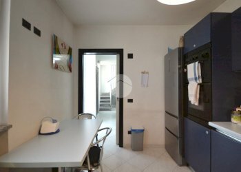 Three-room apartment Via delle Carrozze, Sedriano - photo 12