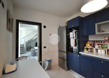 Three-room apartment Via delle Carrozze, Sedriano - photo 13