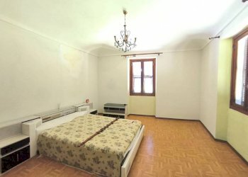 Camera da letto - Rustico Villanova Mondovì - foto 13