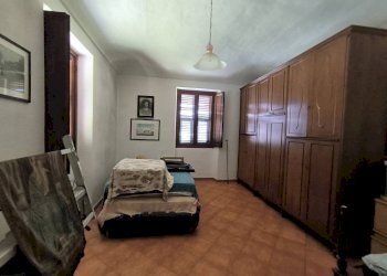 Camera da letto - Rustico Villanova Mondovì - foto 15