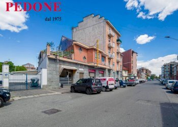 Negozio via Giovanni Segantini, 15, Torino (zona Lucento) - foto 3