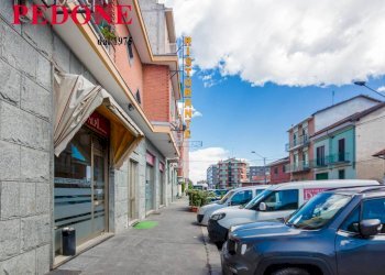 Negozio via Giovanni Segantini, 15, Torino (zona Lucento) - foto 6