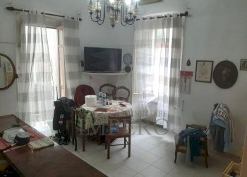 sala - Appartamento Piazza Giuseppe Garibaldi, Camporosso - foto 4