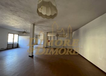 Primo Piano - Locale Commerciale Via Battaglia San Martino 72, Cuveglio - foto 12