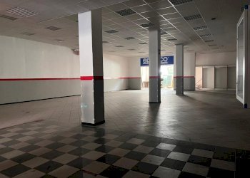 WhatsApp Image 2024-05-16 at 09.31.04 (6).jpeg - Commercial Premises Via Salaria 180, Castel di Lama - photo 1